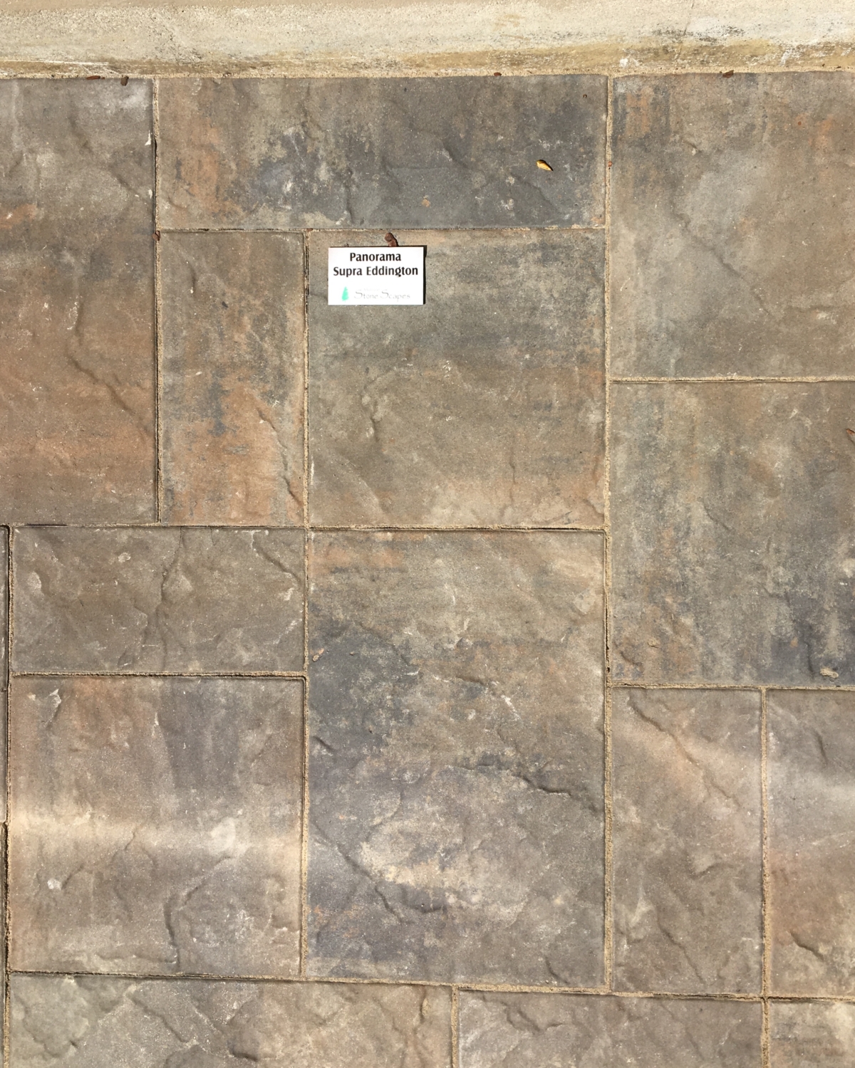 Display Midwest Stone Scapes